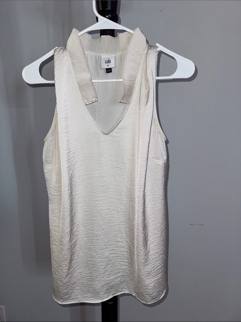 CAbi Cream V-Neck Sleeveless Top with Ribbed Trim 31